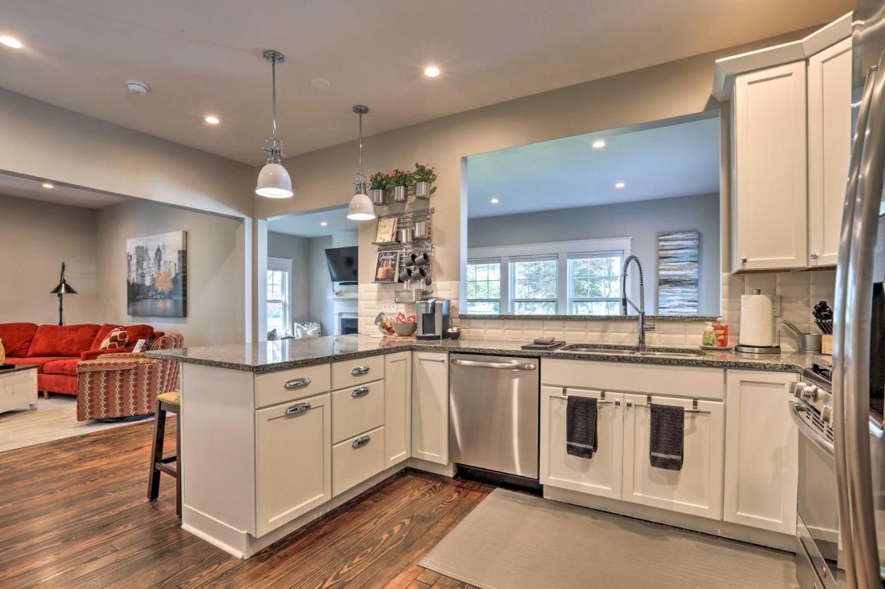فيلا Renovated Craftsman House With Patio And Fire Pit! Vevay المظهر الخارجي الصورة